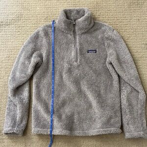 Patagonia medium quarter zip pullover gray